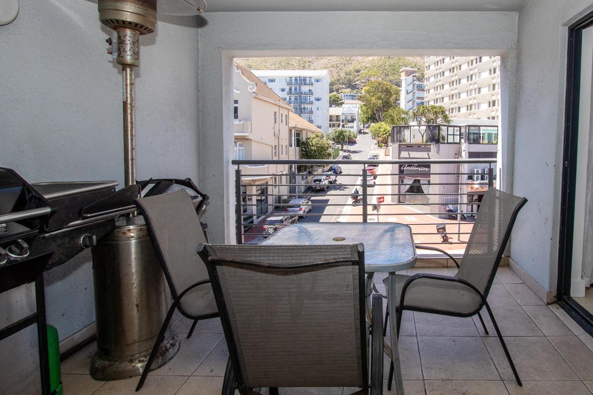 Spacious 1 Bedroom Apartment, Atlantica, Seapoint Apartment